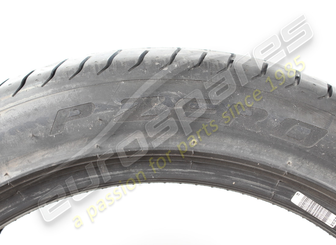 pneu pirelli p zero xl mgt neuf maserati, 295/40 r20 (110y). numéro de pièce 670034882 (3)