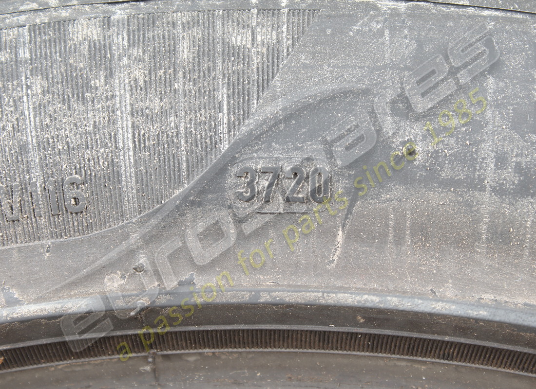 pneu pirelli p zero xl mgt neuf maserati, 295/40 r20 (110y). numéro de pièce 670034882 (6)