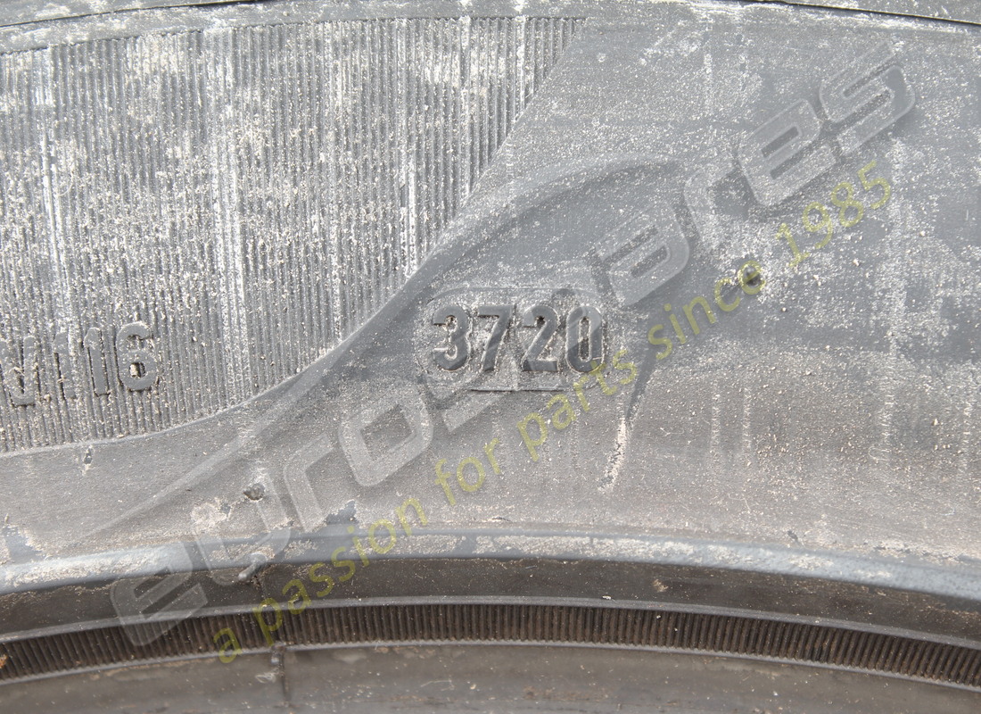 nouveau maserati 295/40r20 110y xl pzero mgt. numéro de pièce 670034882 (6)