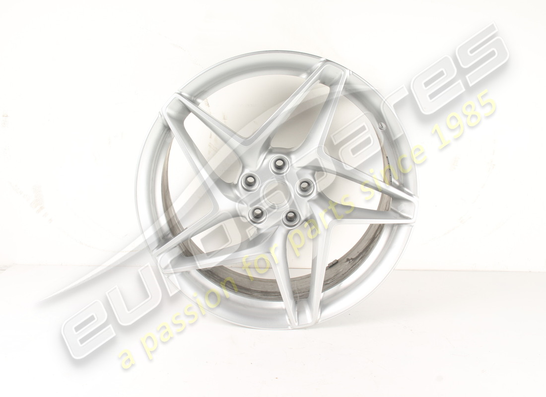 UTILISÉ Ferrari ROUE AVANT GAUCHE. NUMÉRO DE PIÈCE 861242 (1)