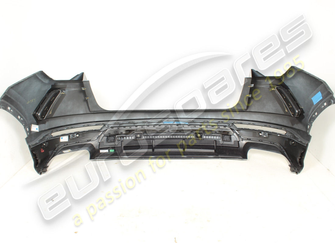 UTILISÉ EUROSPARES LAMBORGHINI URUS PARE-CHOC ARRIÈRE. NUMÉRO DE PIÈCE EAP1425710 (2) utilisé eurospares lamborghini urus pare-choc arrière. numéro de pièce eap1425710 (2)