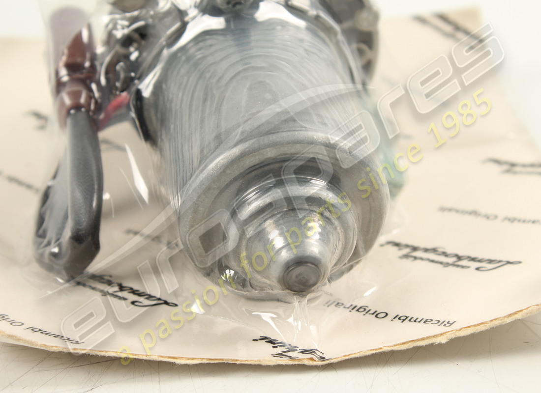nouvelle refonte de la pompe à vide lamborghini up28. numéro de pièce 8e0927317k (3)