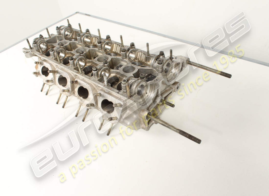 utilisé ferrari culasse gauche. numéro de pièce 117750 (4)