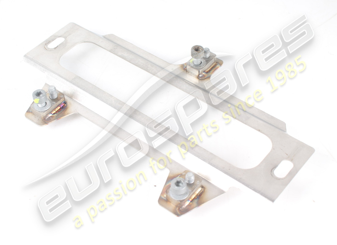 SUPPORT DE FIXATION D'ECU ION FERRARI D'OCCASION. RÉFÉRENCE 317658 (2) support de fixation d'ecu ion ferrari d'occasion. référence 317658 (2)