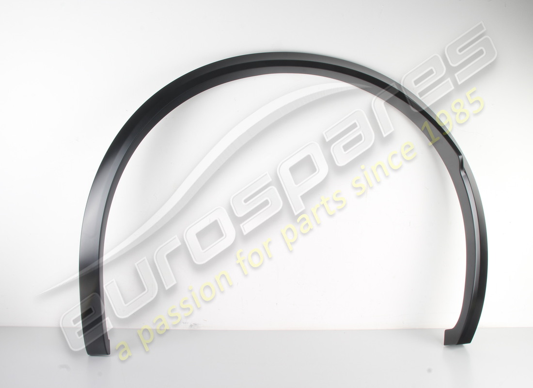 new maserati lh rear mudguard arch modena. part number 670266726 (1)