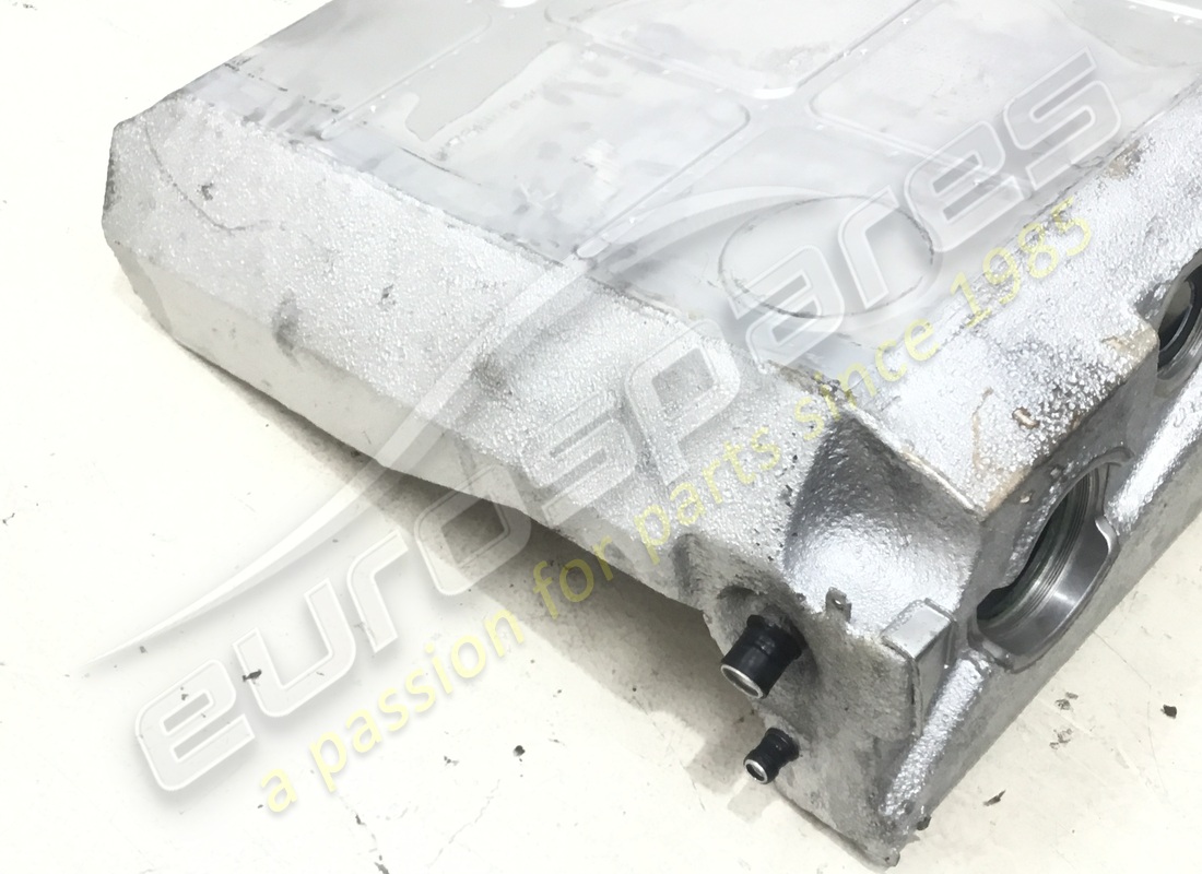 réservoir de carburant ferrari utilisé. numéro de pièce 186103 (4)