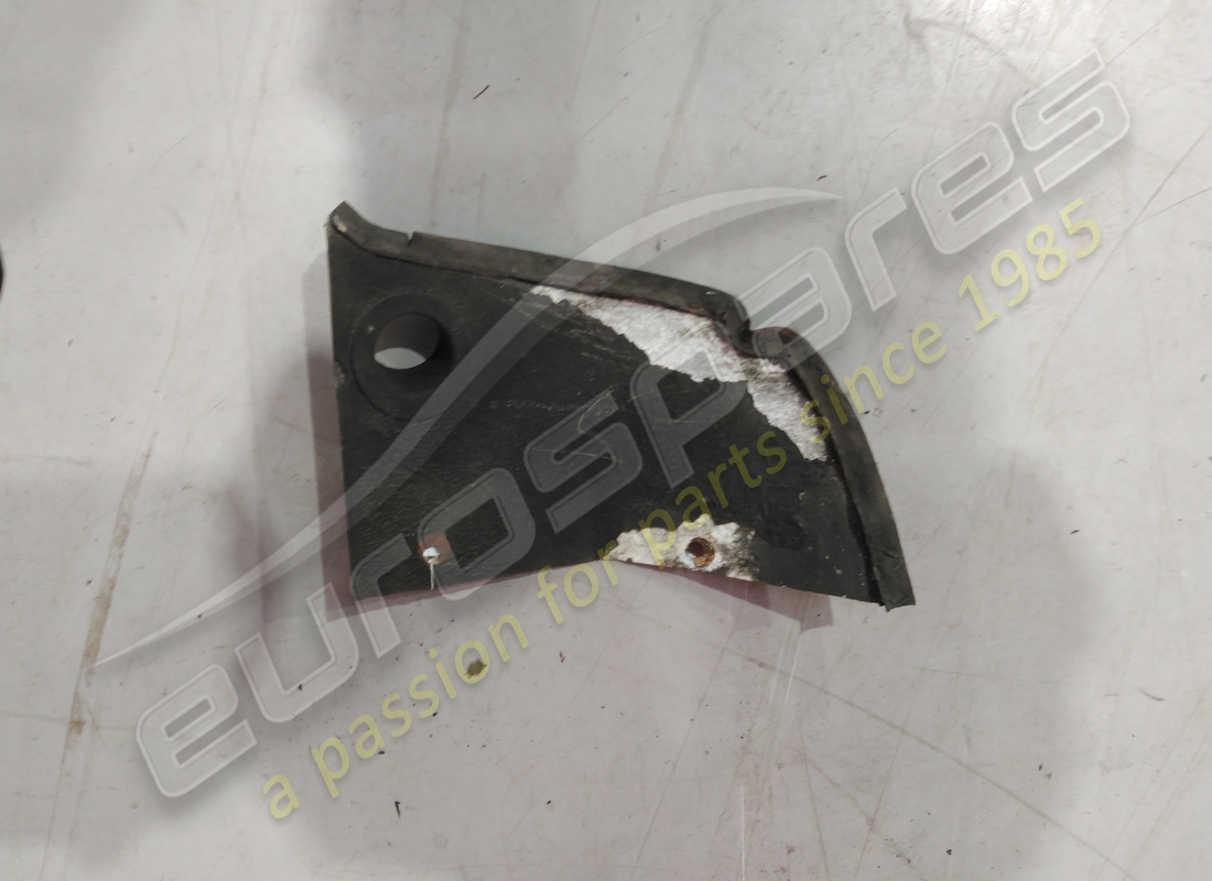 UTILISÉ Ferrari BOUCLIER LH. NUMÉRO DE PIÈCE 40374100 (1)