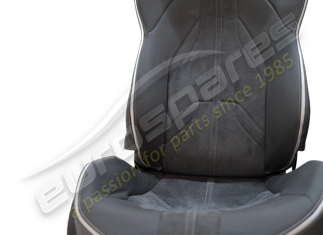 endommagé eurospares full electric std style des places avec centre en alcantara et traverses en cuir, coutures cheval sur l'appui-tête. numéro de pièce eap1563082 (4)