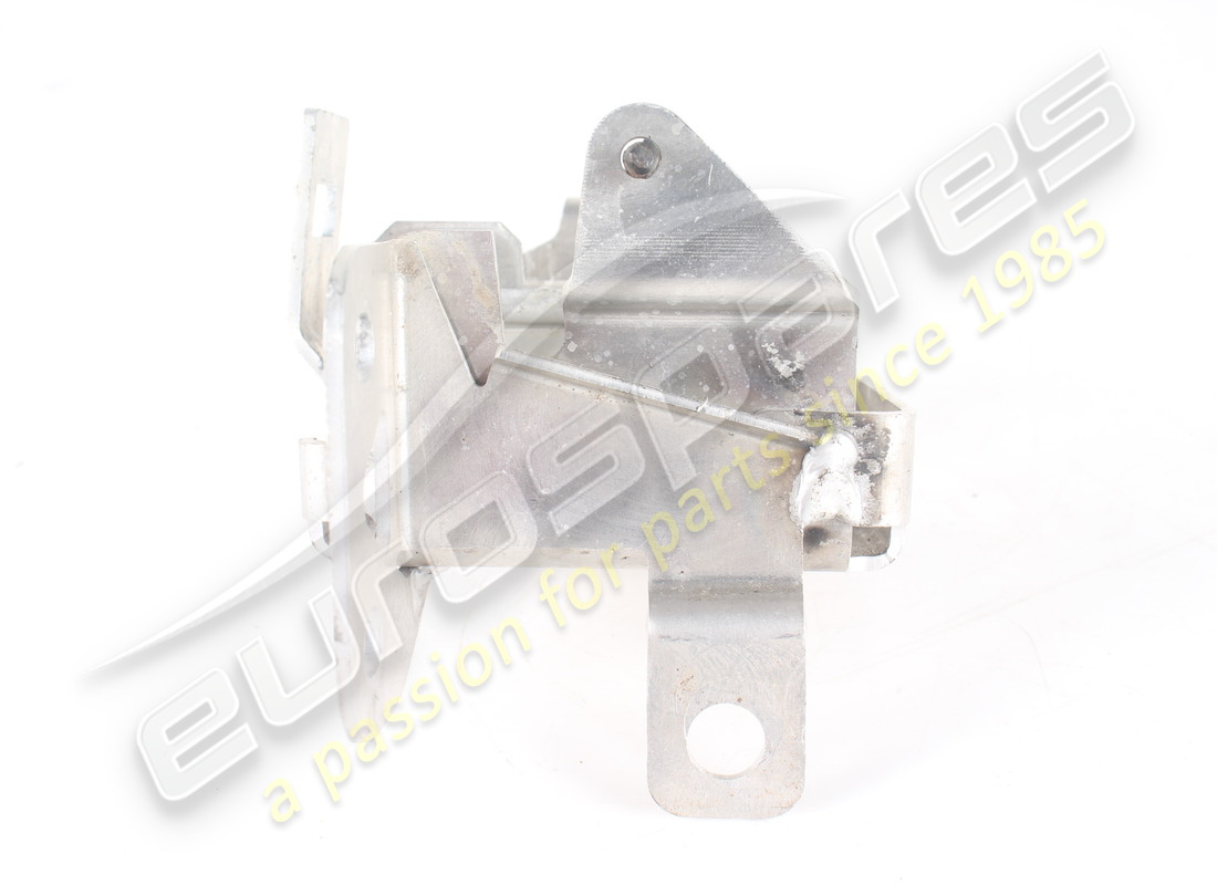 SUPPORT DE MONTAGE DE SOUPAPE TGK D'OCCASION FERRARI. NUMÉRO DE PIÈCE 84066200 (2) support de montage de soupape tgk d'occasion ferrari. numéro de pièce 84066200 (2)