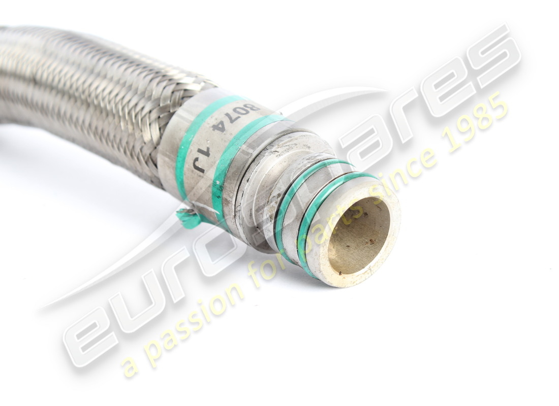 tuyau de récupération d'huile ferrari utilisé. numéro de pièce 253909 (2)