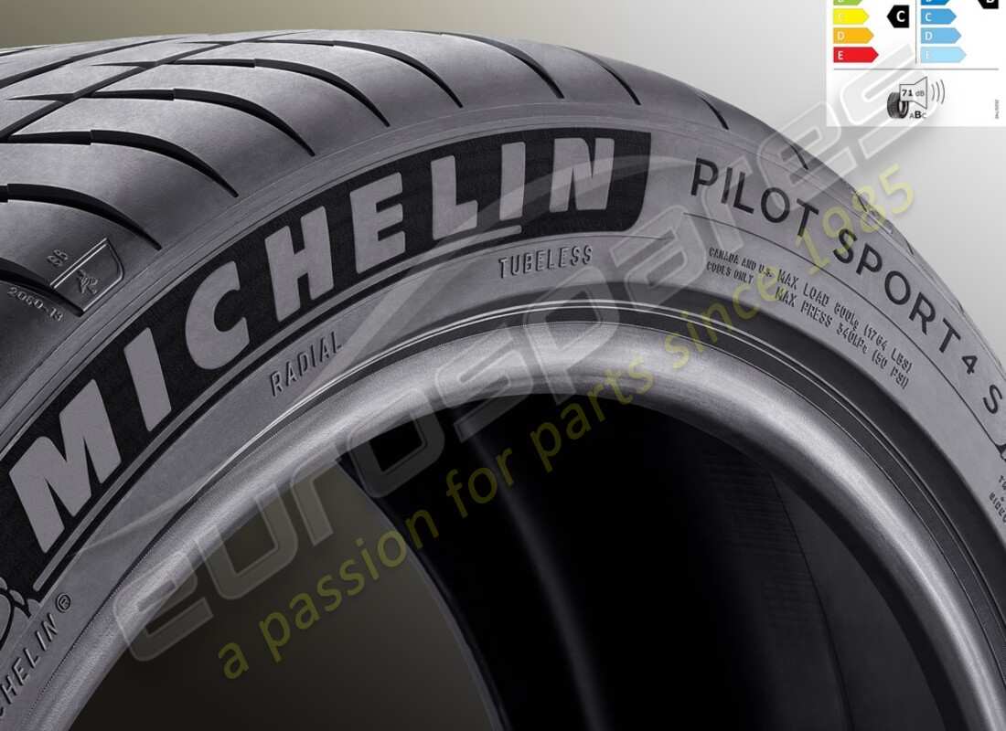 neuf ferrari pneu été avant michelin pilot sport 4s, 245-35 zr20 (95y). numéro de pièce 913732 (1)