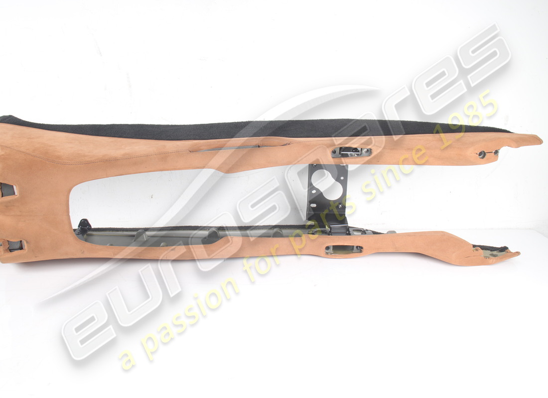 structure de tunnel ferrari utilisée. numéro de pièce 795482 (3)