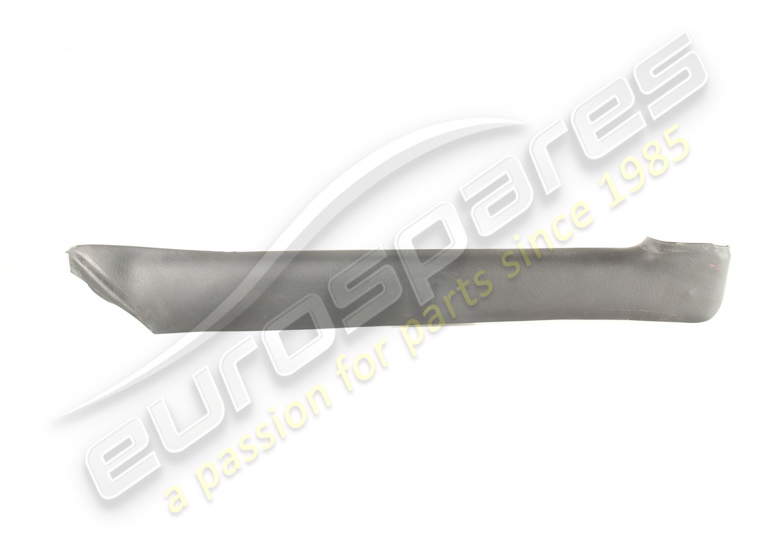 Moulure de montant droit d'occasion Ferrari. Numéro de pièce 62203800 (1)