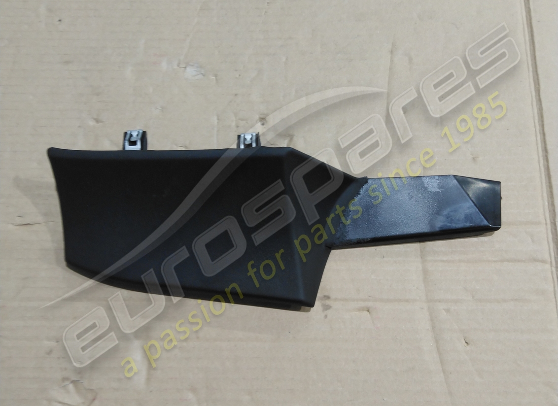 COUVERTURE DE Lamborghini UTILISÉE. NUMÉRO DE PIÈCE 4ML863279AQG8 (1)