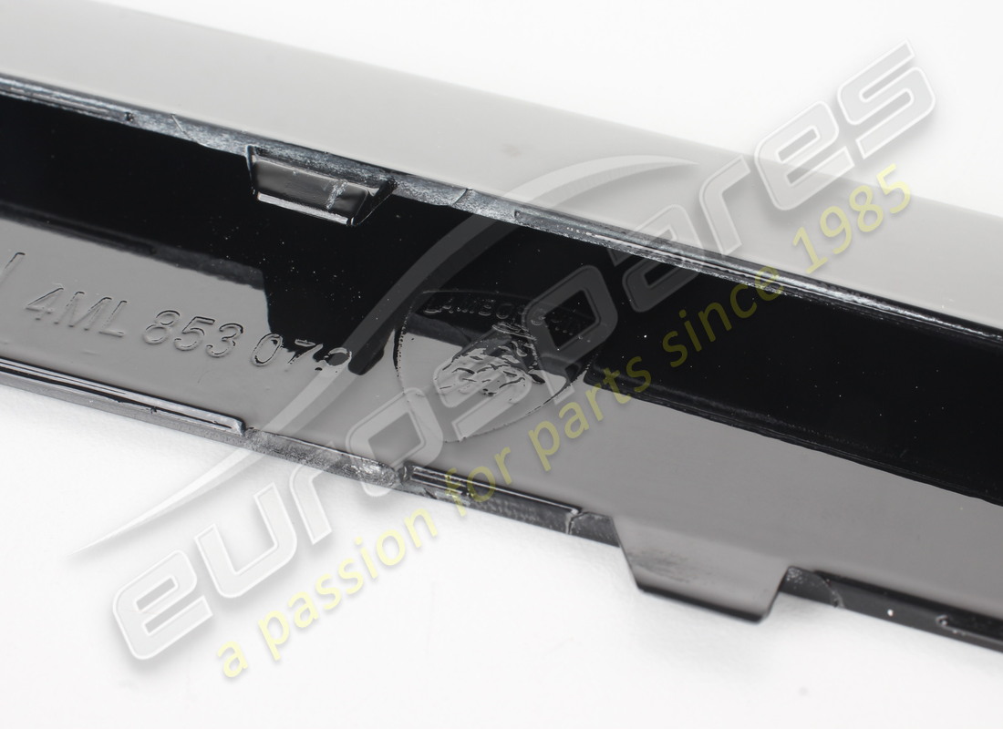 nouveau lamborghini insert de pare-chocs avant. numéro de pièce 4ml853079y9b (4)