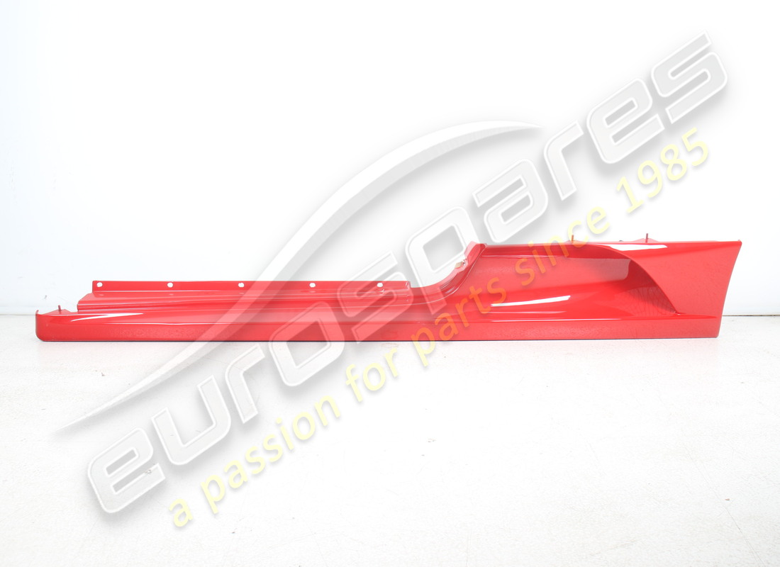 NOUVEAU (AUTRE) Ferrari GARNITURE SOUS-PORTE GAUCHE. NUMÉRO DE PIÈCE 80842800 (1)