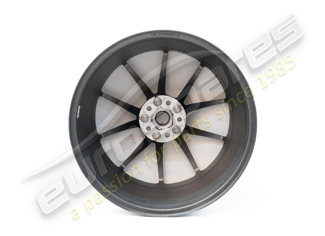 utilisé ferrari roue arrière. numéro de pièce 313696 (3)
