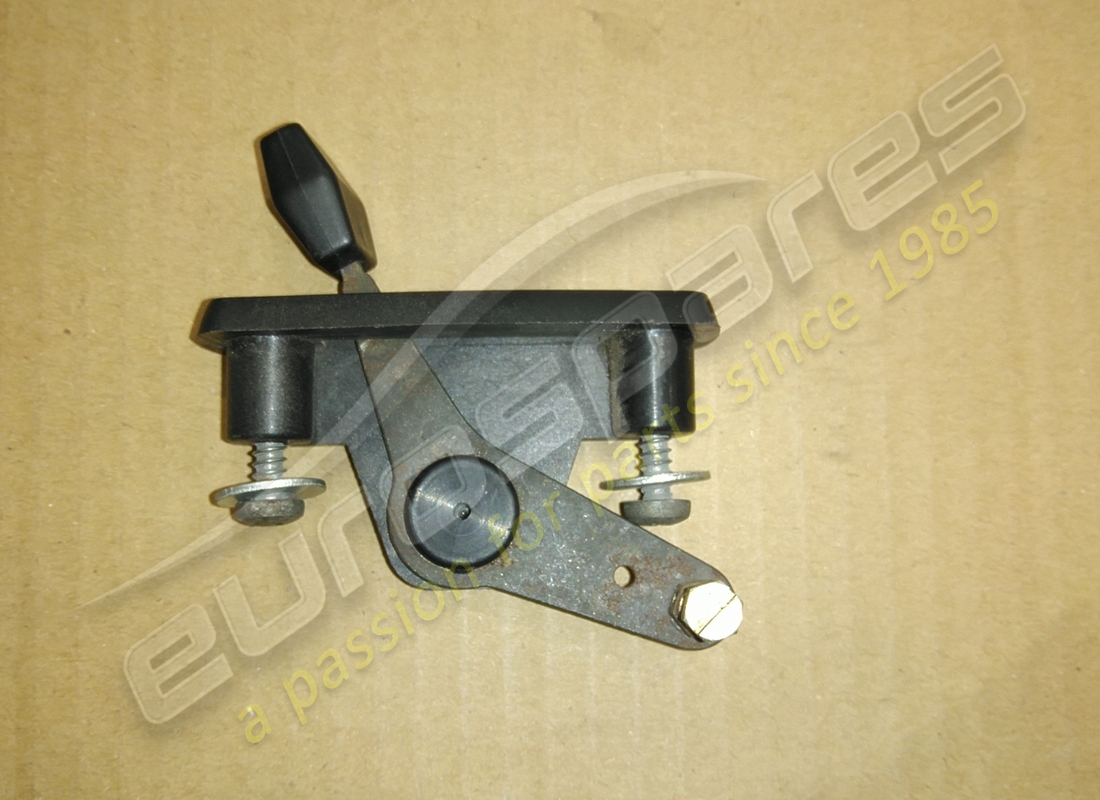 LEVIER DE DÉGIVRAGE Ferrari UTILISÉ. NUMÉRO DE PIÈCE 40072308 (1)