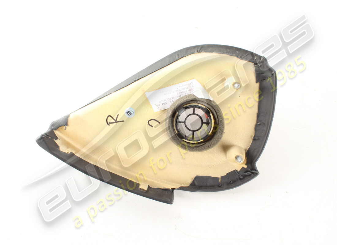 moule de tableau de bord latéral droit ferrari utilisé. numéro de pièce 67455900 (2)