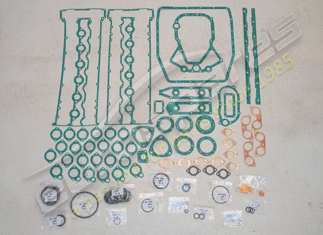 nouveau jeu de joints eurospares ferrari. numéro de pièce eap1384343 (1)