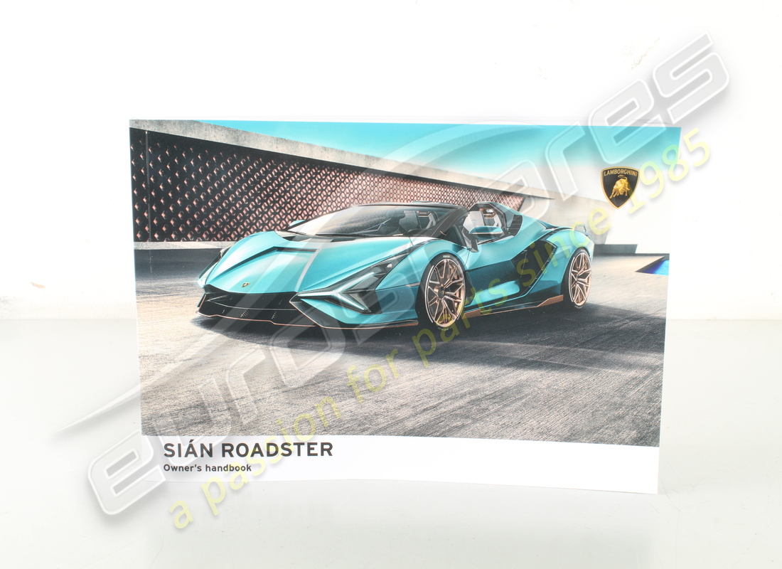 nouveau manuel du propriétaire lamborghini. numéro de pièce 47f012720ab (1)