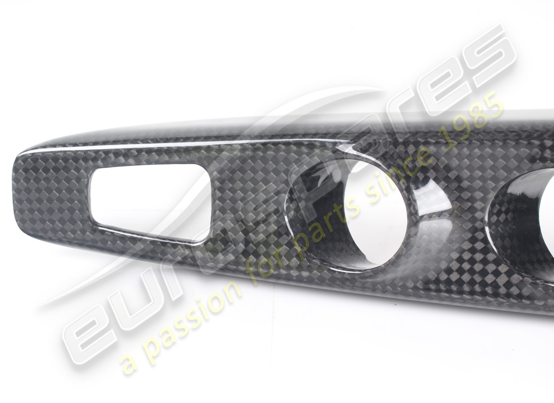 UTILISÉ FERRARI PARTIE SUPÉRIEURE DE LA POIGNÉE DU TUNNEL. NUMÉRO DE PIÈCE 89148500 (2) utilisé ferrari partie supérieure de la poignée du tunnel. numéro de pièce 89148500 (2)