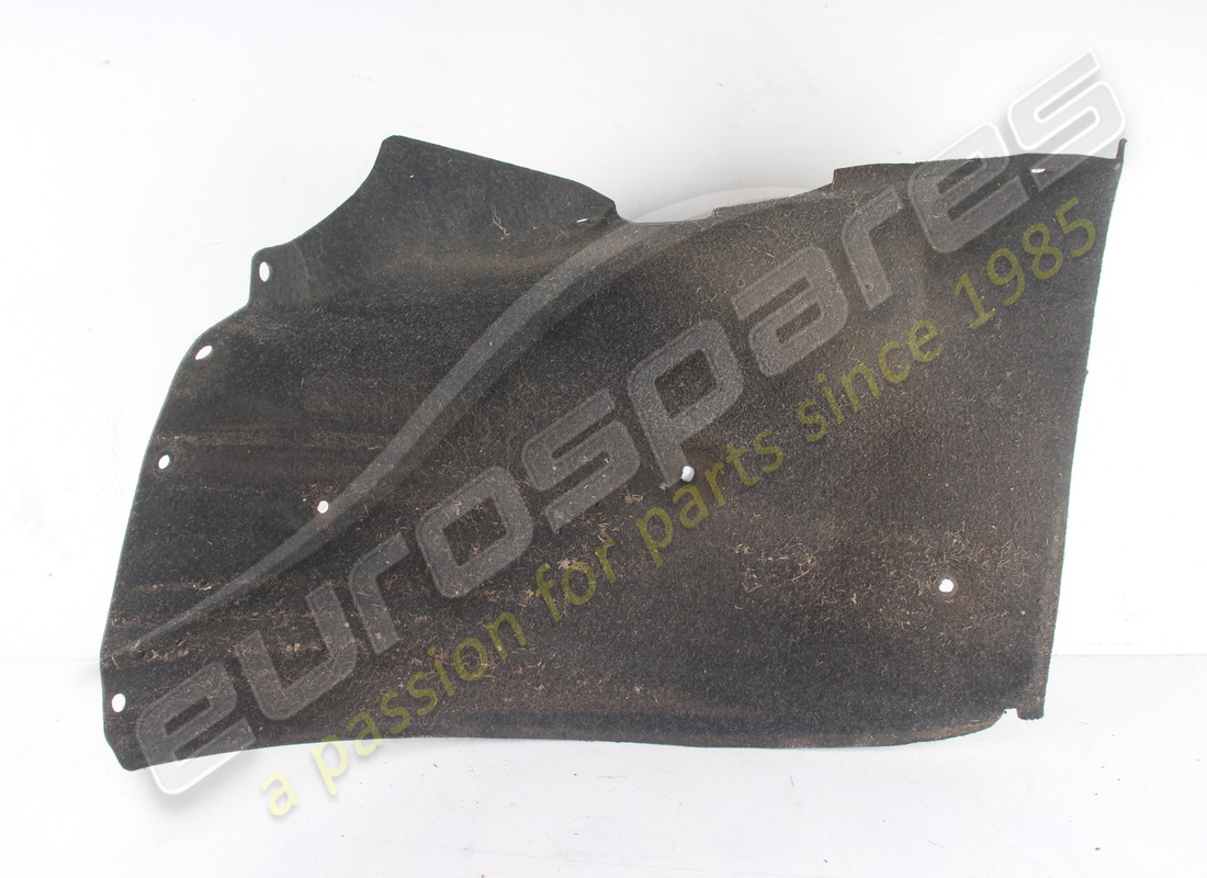 BOUCLIER Ferrari UTILISÉ POUR LA PARTIE ARRIÈRE DE L'AVANT. NUMÉRO DE PIÈCE 86874600 (1) BOUCLIER Ferrari UTILISÉ POUR LA PARTIE ARRIÈRE DE L'AVANT. NUMÉRO DE PIÈCE 86874600 (1)