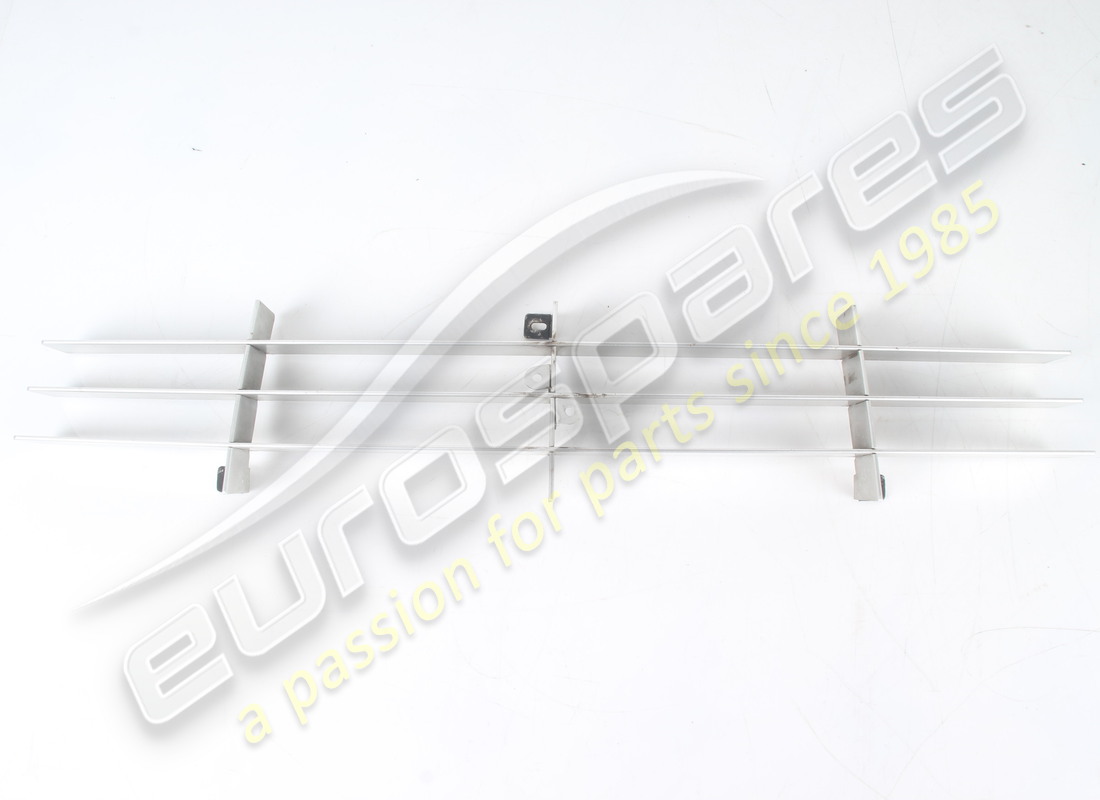 grille de panneau inférieur ferrari utilisée. numéro de pièce 61736800 (2)