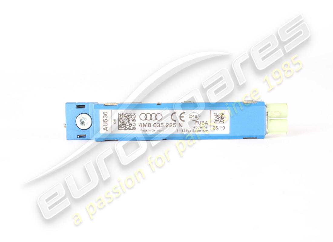 amplificateur d'antenne am/fm/tv/dab rd/na d'occasion lamborghini. numéro de pièce 4m8035225n (1)