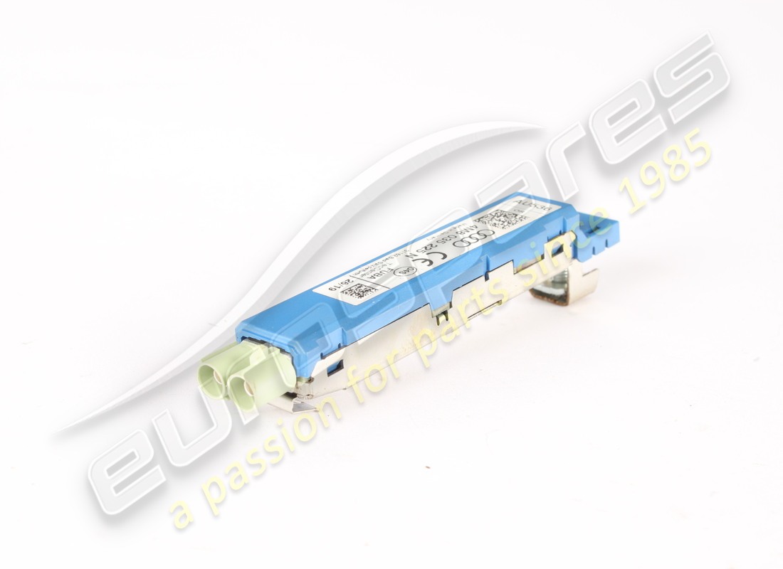 amplificateur d'antenne am/fm/tv/dab rd/na d'occasion lamborghini. numéro de pièce 4m8035225n (2)