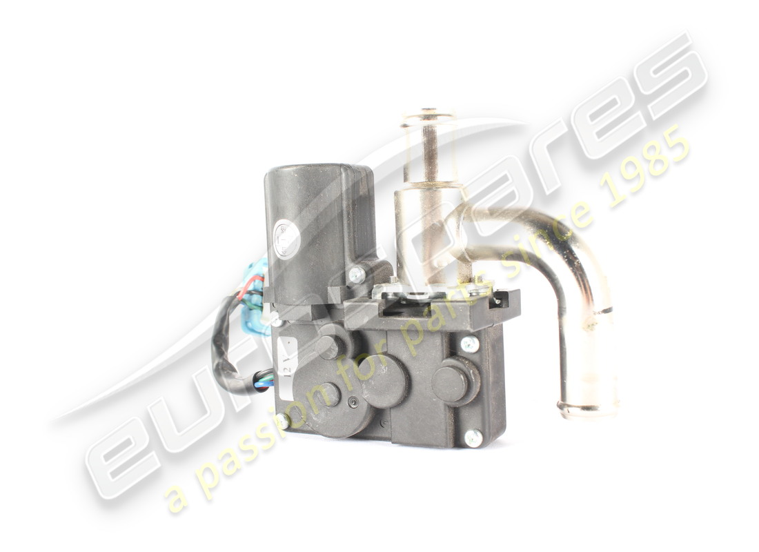 Ferrari SOUPAPE LH TGK UTILISÉE. NUMÉRO DE PIÈCE 67444900 (1)