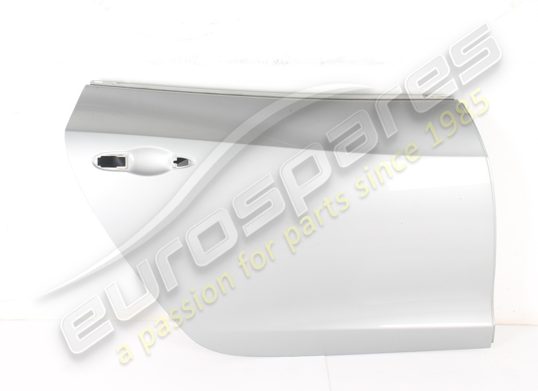 UTILISÉ Maserati PORTE ARRIÈRE DROITE COMPLÈTE. NUMÉRO DE PIÈCE 673000809 (1)