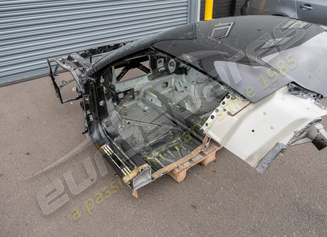 châssis avant et toit d'occasion ferrari. numéro de pièce eap1492385 (8)