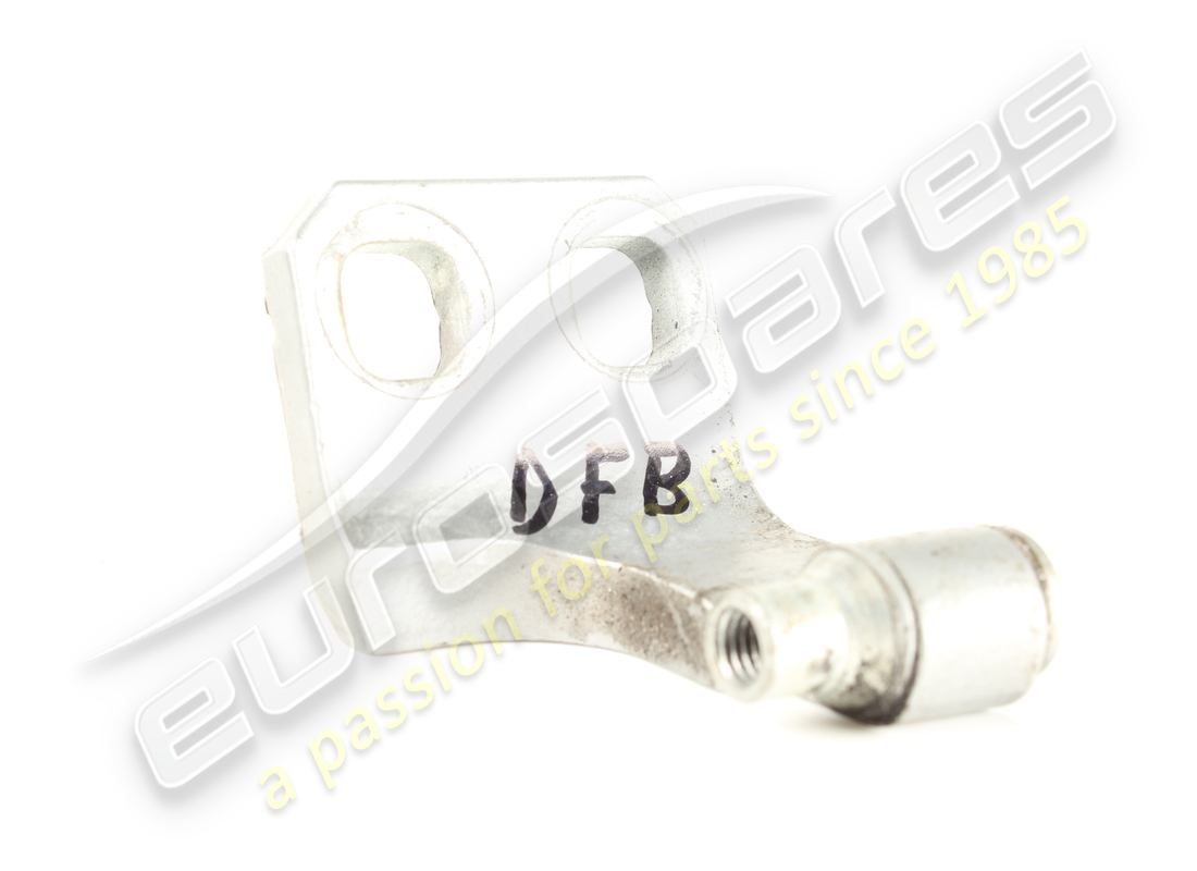 CHARNIÈRE INFÉRIEURE DE PORTE DROITE D'OCCASION Maserati. NUMÉRO DE PIÈCE 675000161 (1)