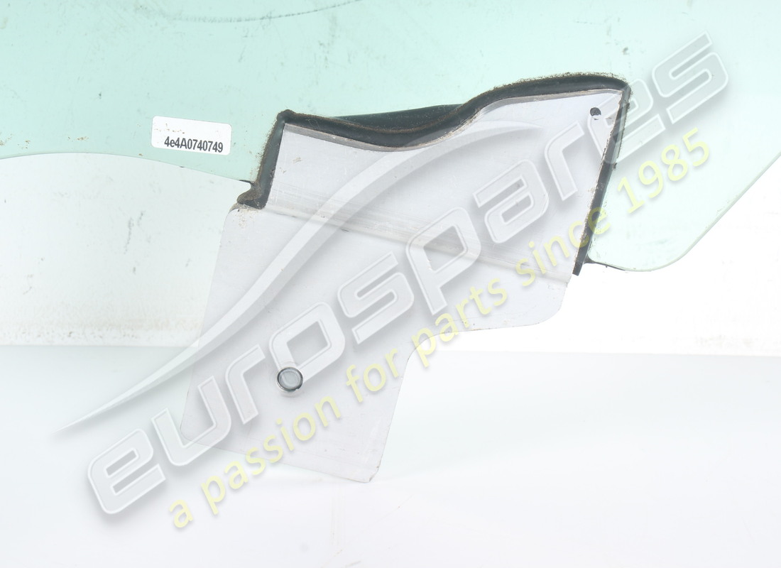 UTILISÉ FERRARI FENÊTRE DE PORTE GAUCHE. NUMÉRO DE PIÈCE 83614500 (3) utilisé ferrari fenêtre de porte gauche. numéro de pièce 83614500 (3)