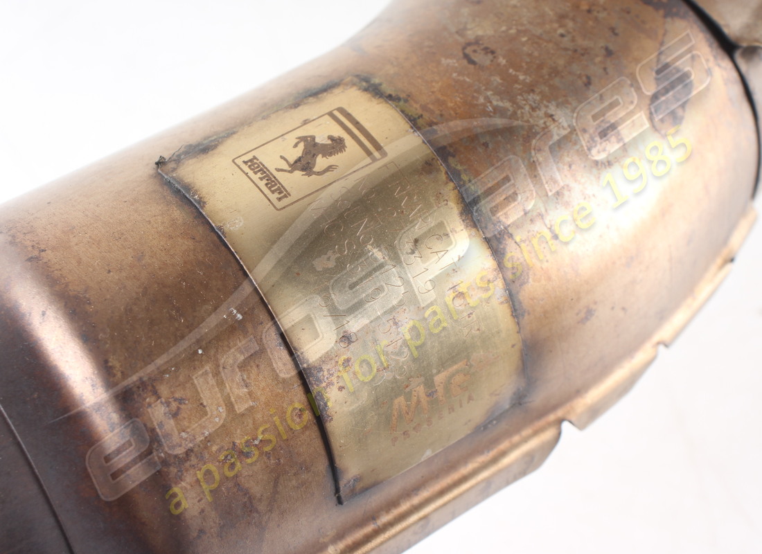 UTILISÉ FERRARI CONVERTISSEUR CATALYTIQUE RH COMPLET. NUMÉRO DE PIÈCE 273319 (7) utilisé ferrari convertisseur catalytique rh complet. numéro de pièce 273319 (7)