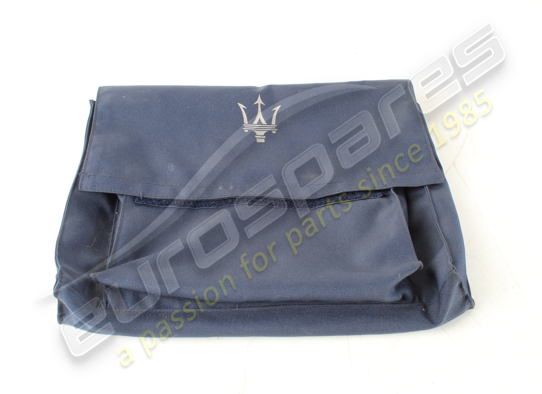 UTILISÉ MASERATI MASERATI PIÈCE 980139499. NUMÉRO DE PIÈCE 980139499 (1) utilisé maserati maserati pièce 980139499. numéro de pièce 980139499 (1)