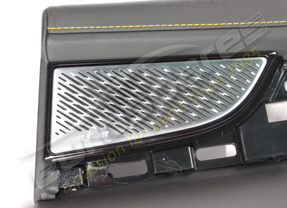 ensemble de panneau de porte arrière droit d'occasion maserati. numéro de pièce 670225938 (3)