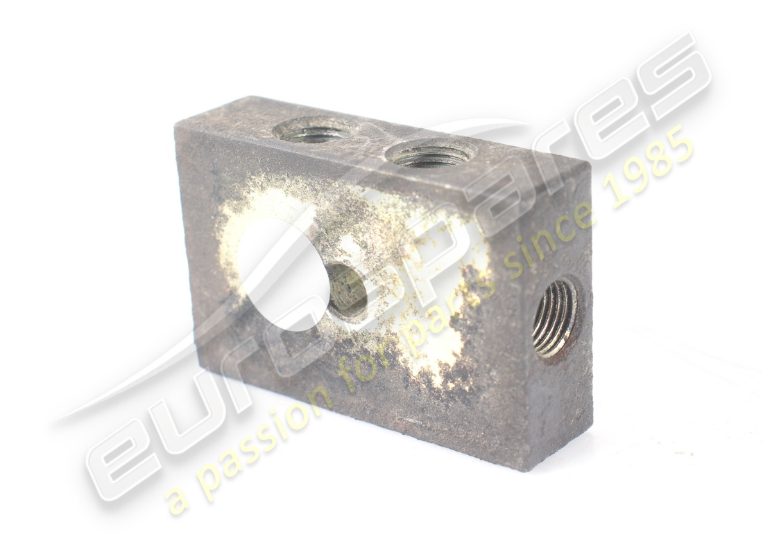 USED MASERATI BUNDY PIPE BRANCHING BLOCK . PART NUMBER 377400325 (1)