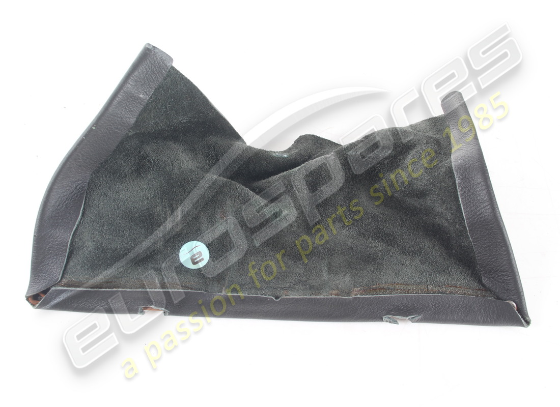 SOUFFLETS DE COLONNE DE DIRECTION D'OCCASION MASERATI. RÉFÉRENCE 981001100 (3) soufflets de colonne de direction d'occasion maserati. référence 981001100 (3)