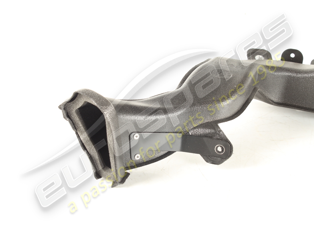 USED FERRARI DRIVER SIDE AIR DUCT RHD PART NUMBER 83127500 (3) used ferrari driver side air duct rhd part number 83127500 (3)