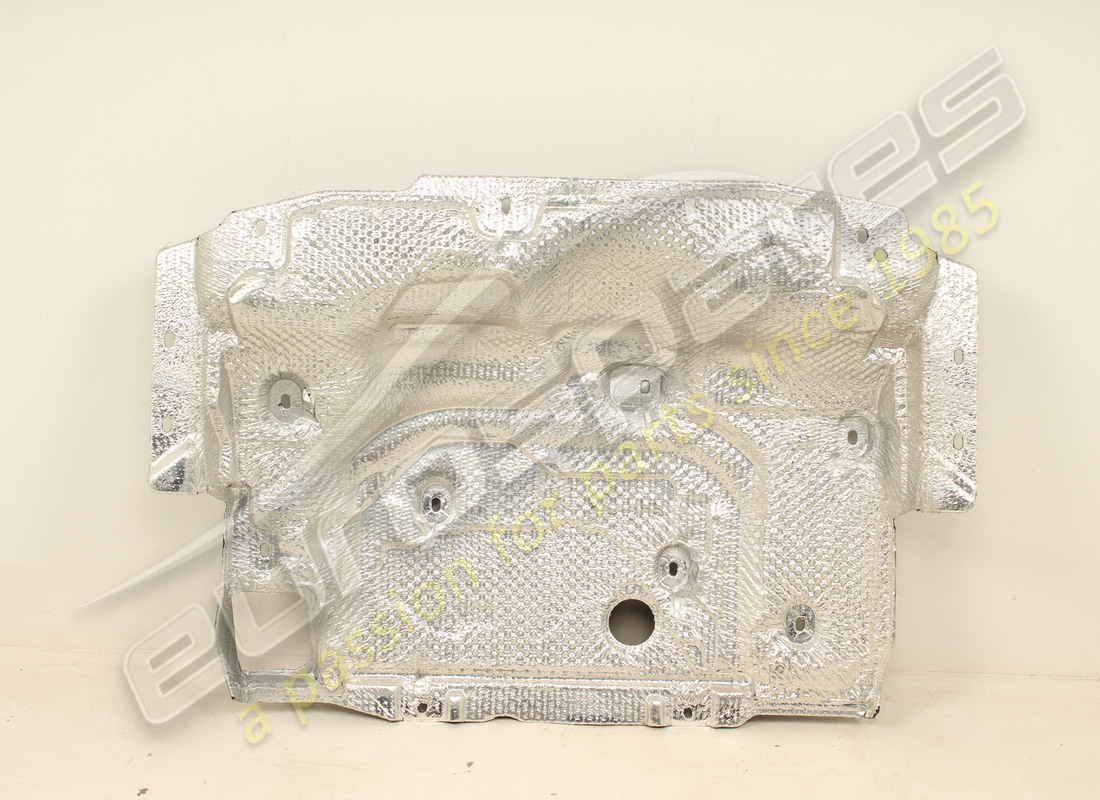 utilisé ferrari bouclier thermique central pour spar. numéro de pièce 836326 (2)