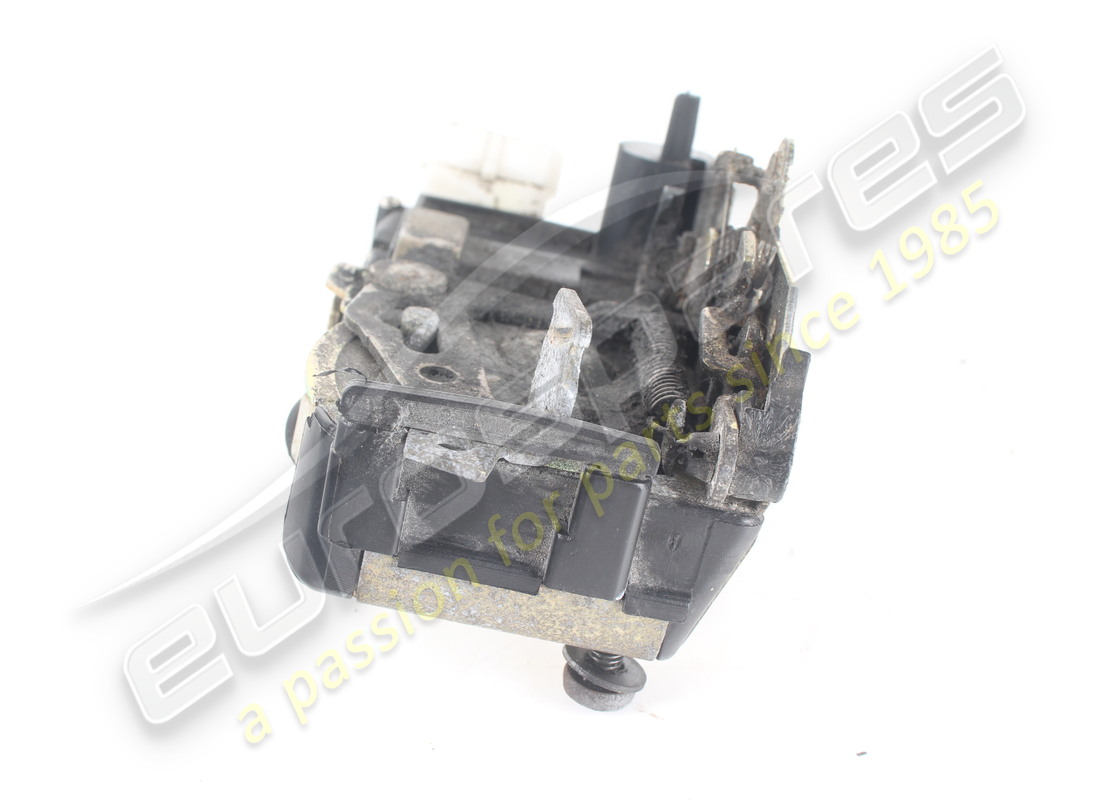 serrure de porte arrière gauche d'occasion maserati. référence 374500245 (5)