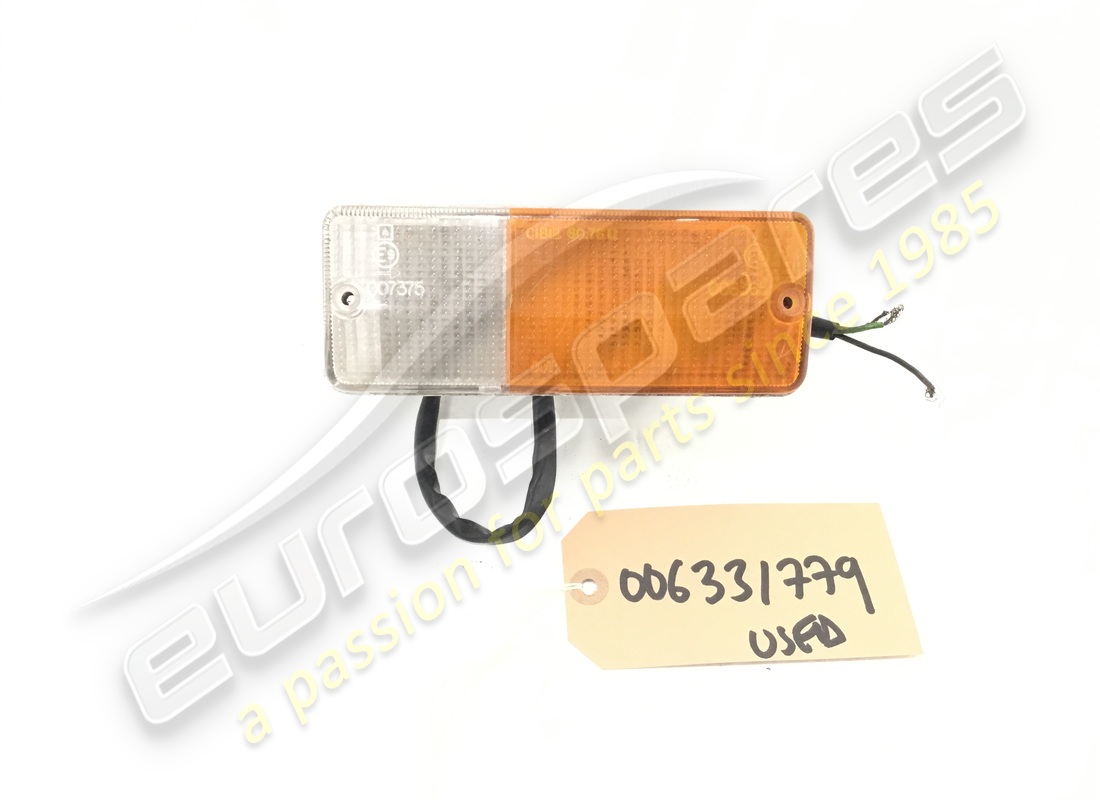 PHARE Lamborghini UTILISÉ. NUMÉRO DE PIÈCE 006331779 (1)