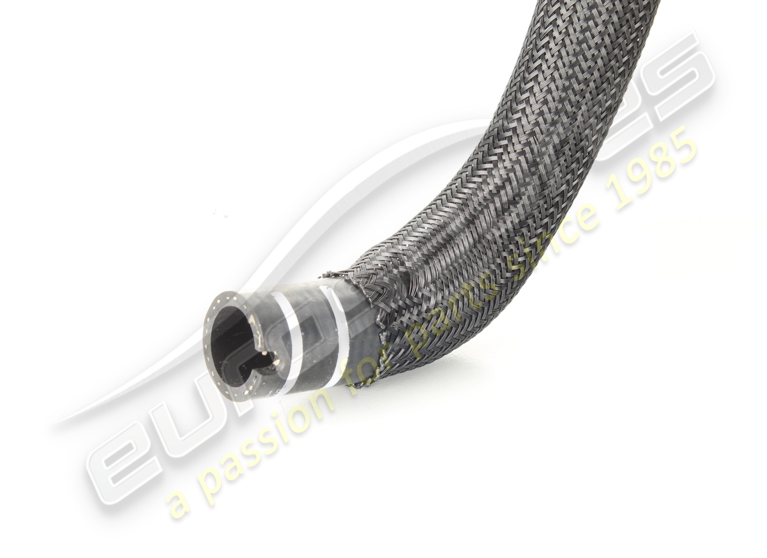 NOUVEAU TUYAU MASERATI PROVENANT DU RADIATEUR SECONDAIRE. RÉFÉRENCE 670003288 (4) nouveau tuyau maserati provenant du radiateur secondaire. référence 670003288 (4)