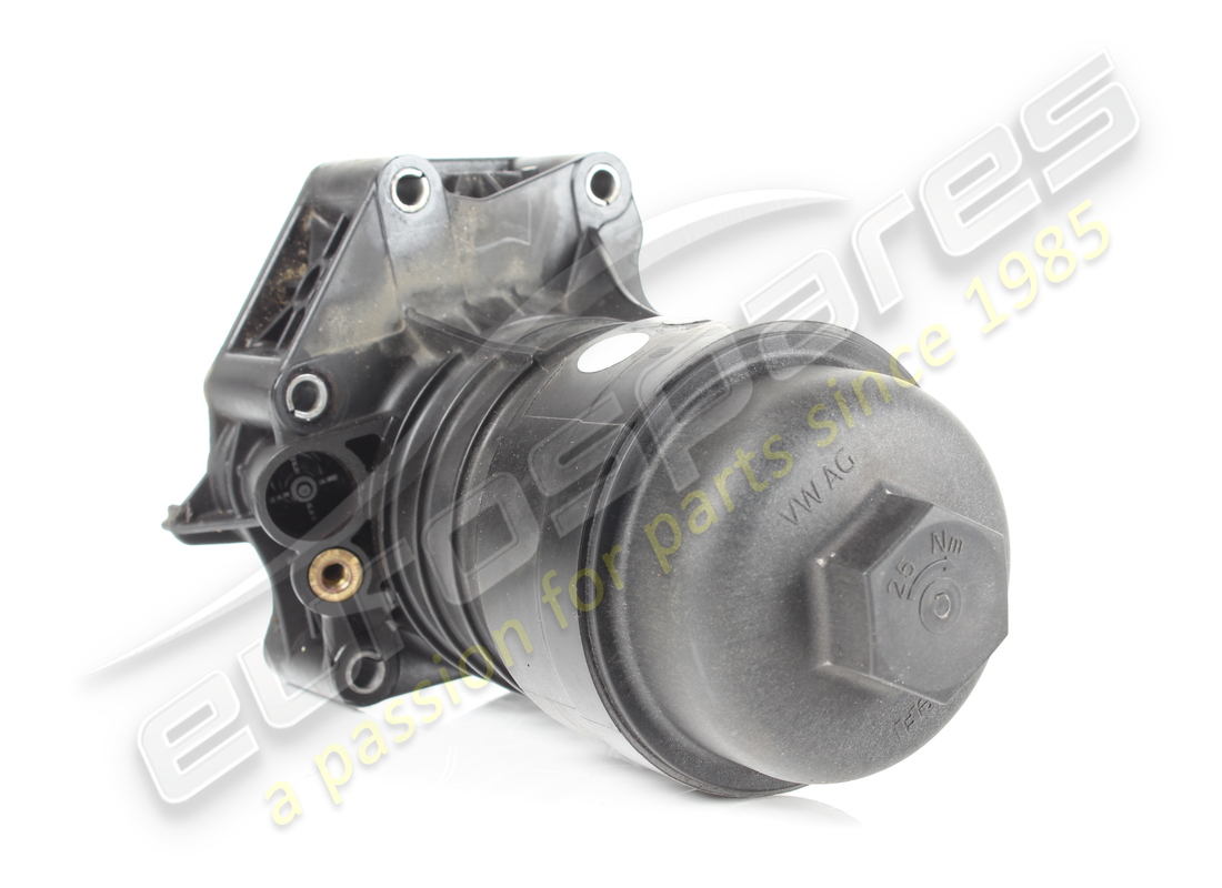 Boîtier de filtre d'occasion Lamborghini. Numéro de pièce 06M115401L (1)