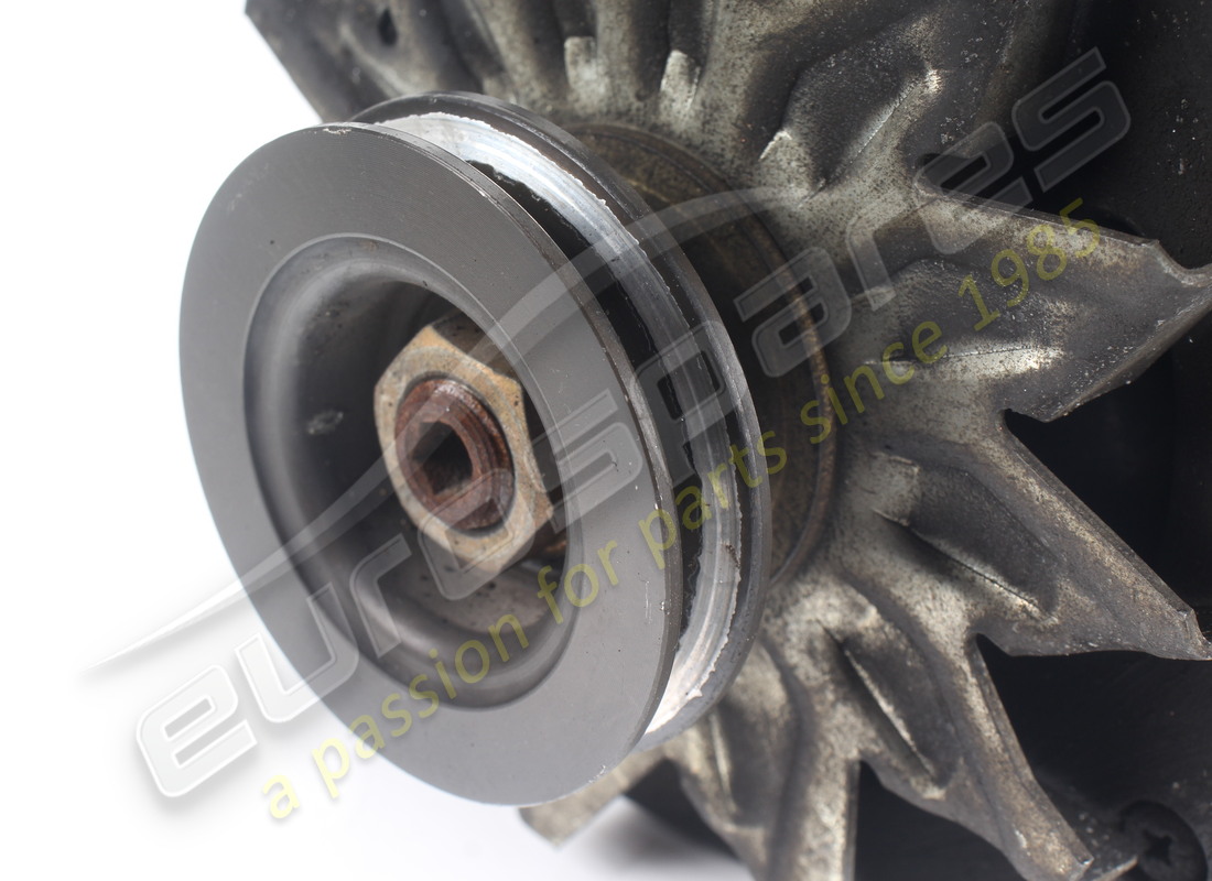 utilisé ferrari alternateur bosch. numéro de pièce 121761 (7)