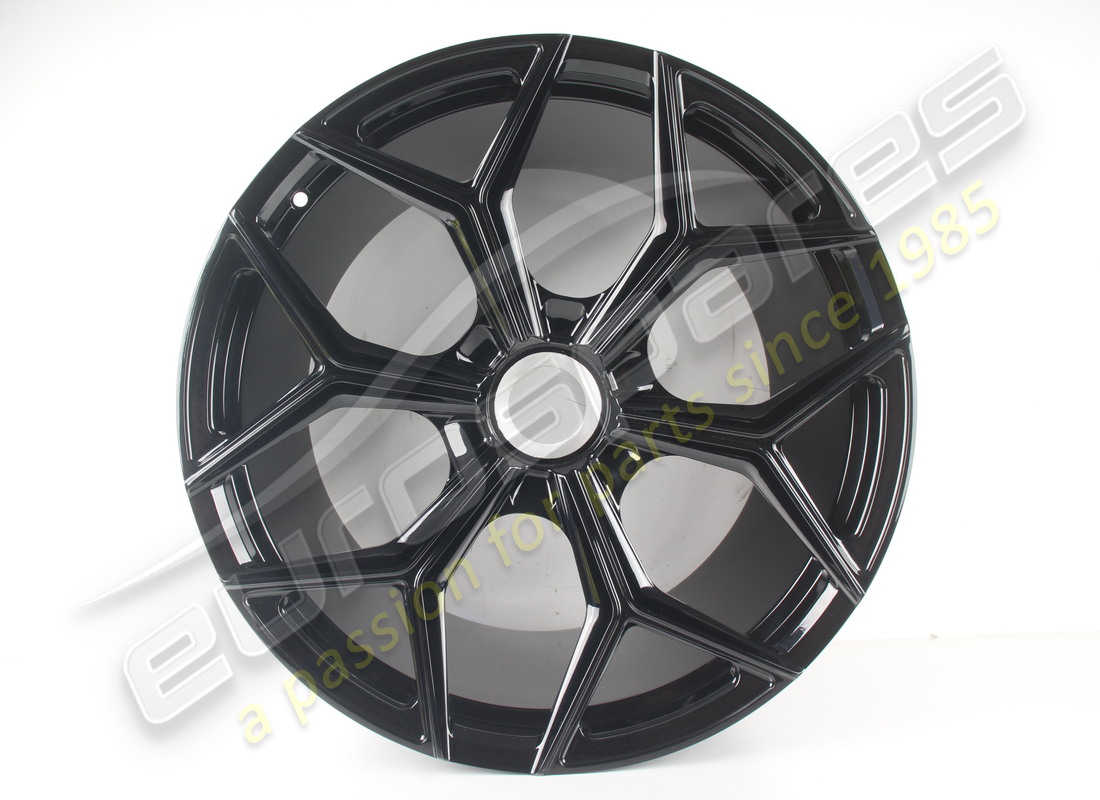 roue arrière lamborghini reconditionnée. numéro de pièce 470601017bj (1)