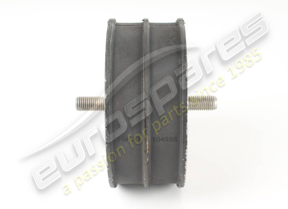 nouveau eurospares support moteur od 106mm. numéro de pièce 104956 (2)