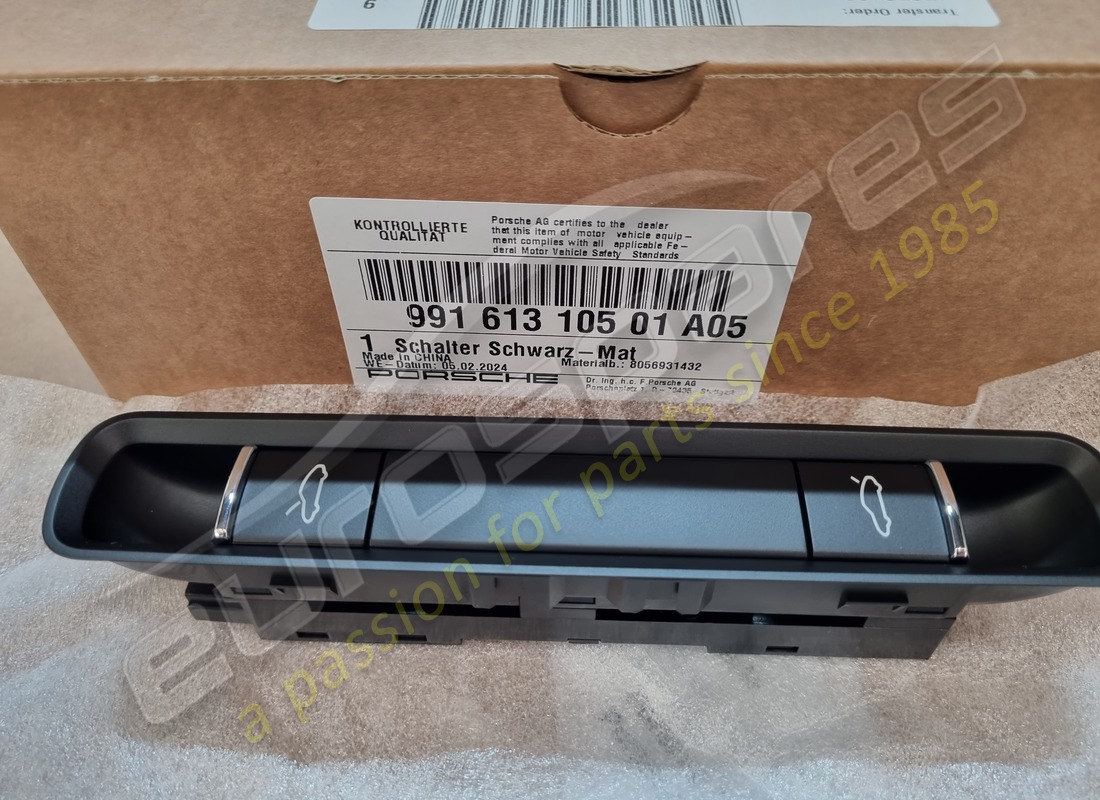 nouveau porsche noir mat. numéro de pièce 99161310501a05 (1)